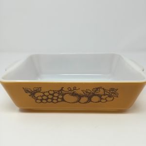 Vintage Pyrex baking dish orchard butterscotch